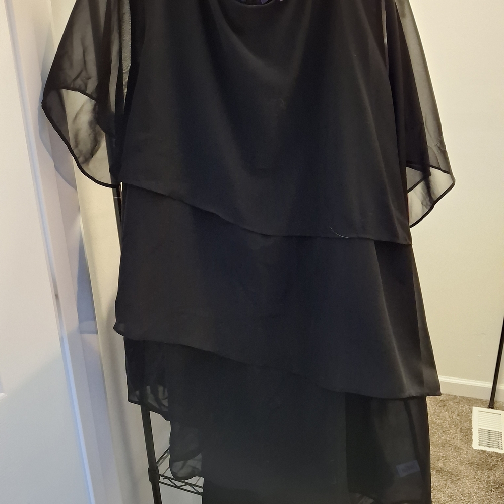 Roaman's Elegant Black Pantsuit